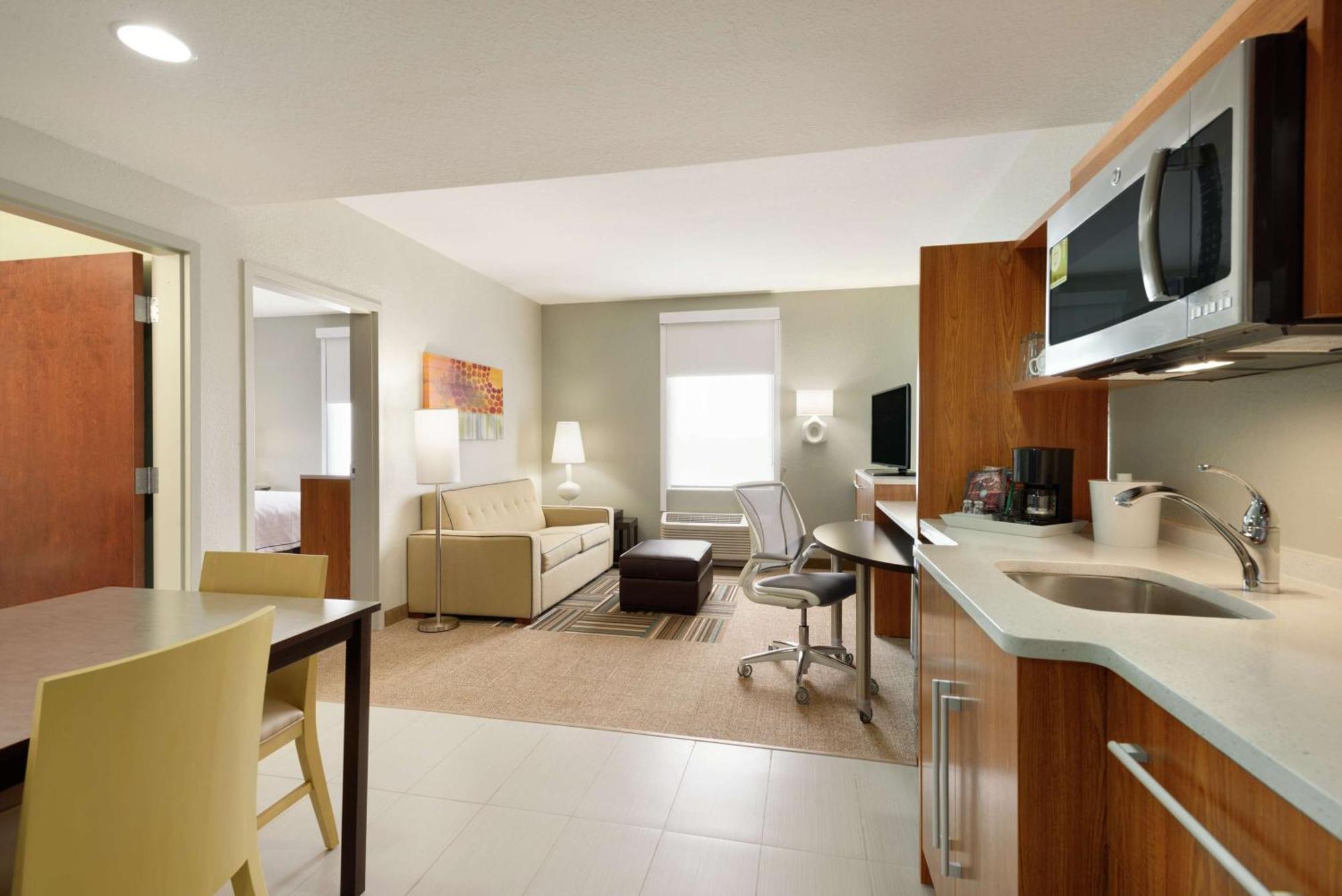Home2 Suites By Hilton Флорида-Сити Экстерьер фото